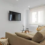 Matisse, Totalmente Reformado Y Modernista Appartement