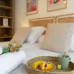 Matisse, Totalmente Reformado Y Modernista Apartment
